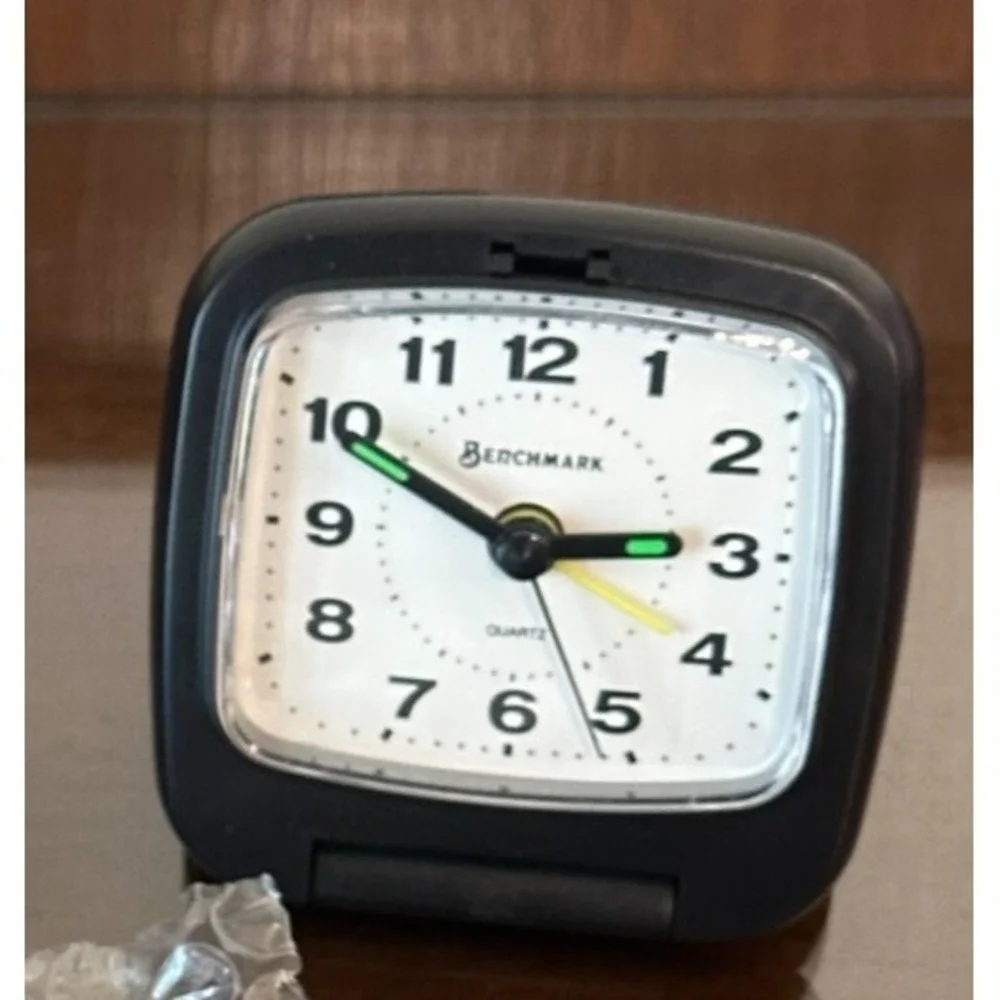NIB Benchmark Foldable Travel Alarm Clock Luminous Mobil Gas Memorabilia